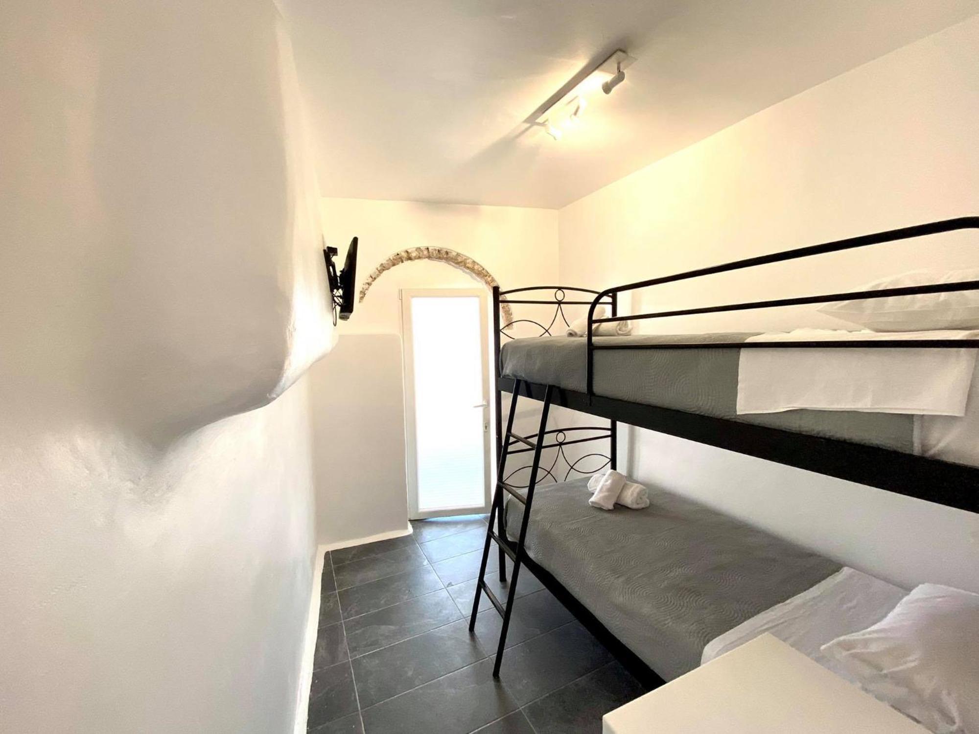 Mykonos Vibes Airport Studios And Apartments Mykonos Town Экстерьер фото