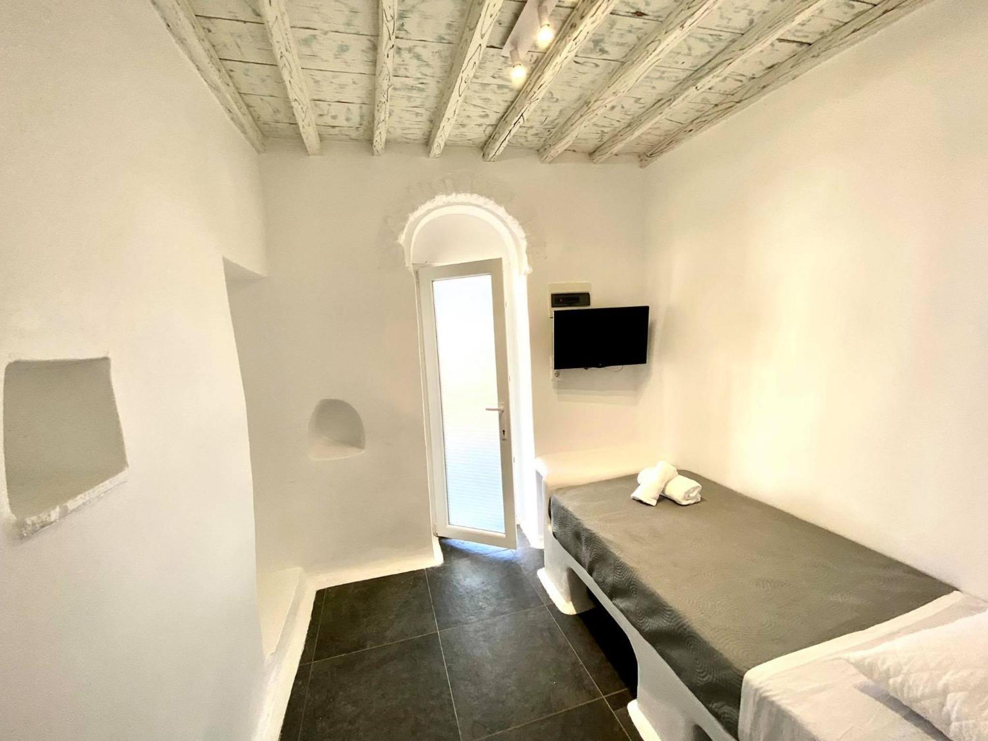 Mykonos Vibes Airport Studios And Apartments Mykonos Town Экстерьер фото