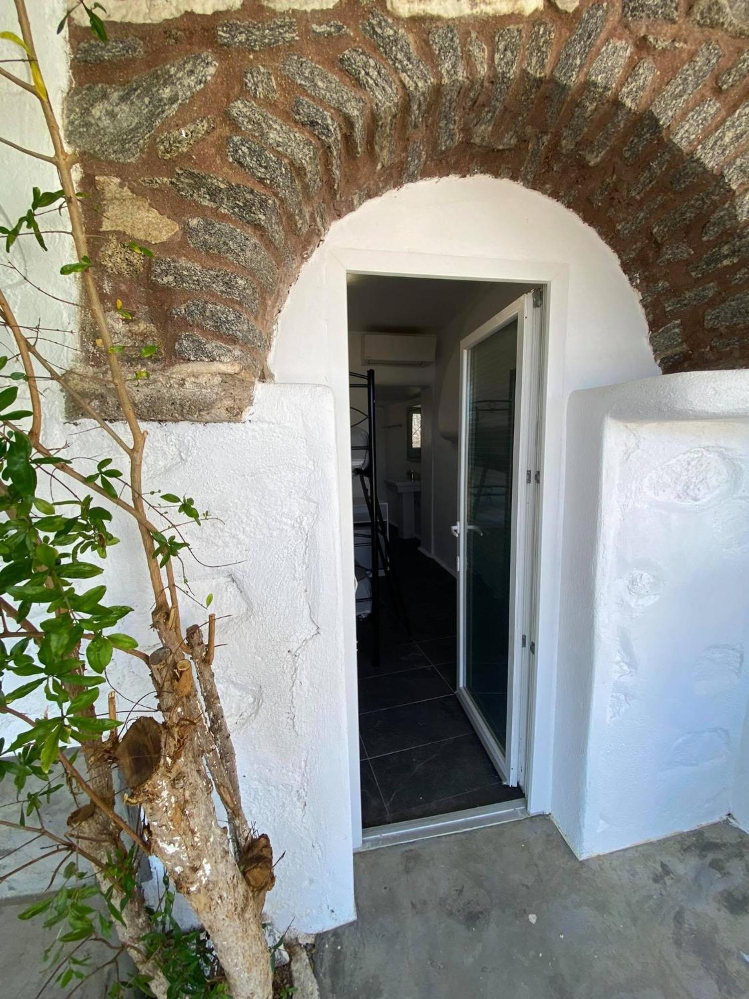 Mykonos Vibes Airport Studios And Apartments Mykonos Town Экстерьер фото